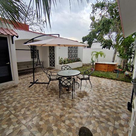 Villa Tulipan แคนคูน ภายนอก รูปภาพ